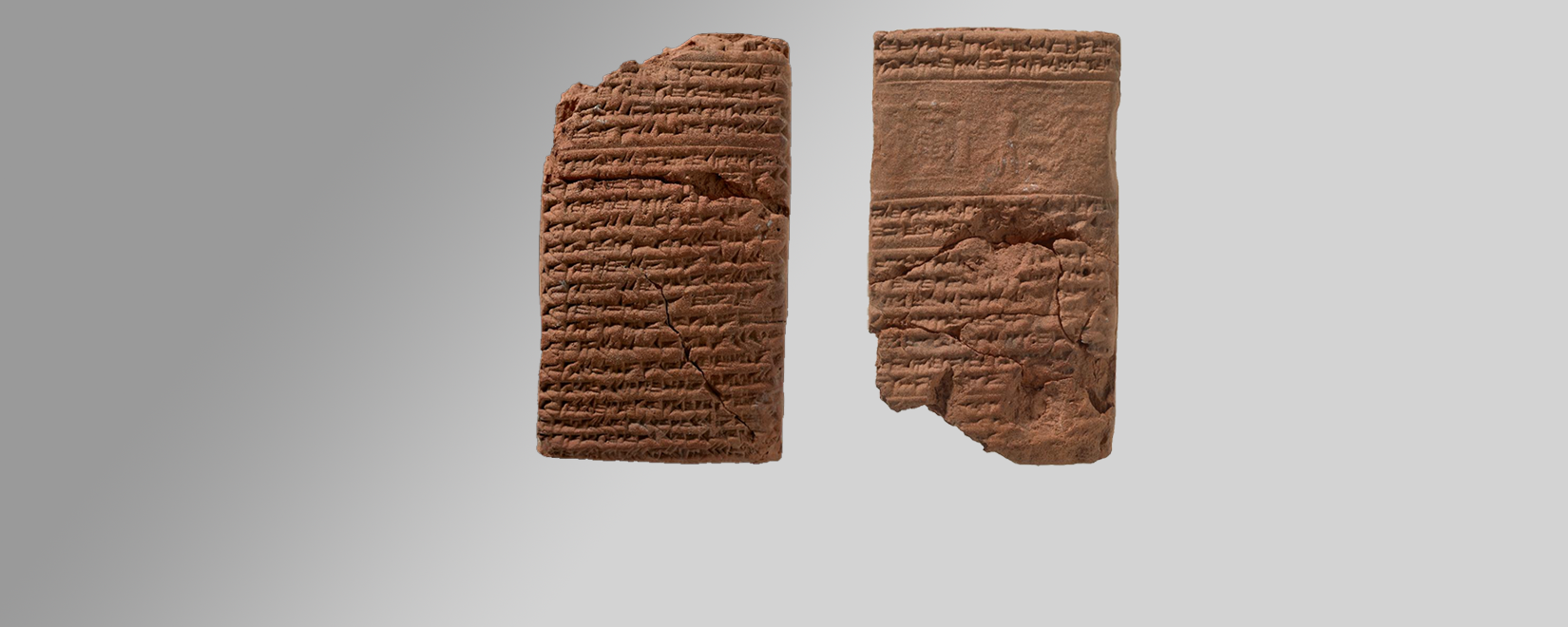 Front and back of a cuneiform tablet. On the back, there is also a rollout of a cylinder seal.